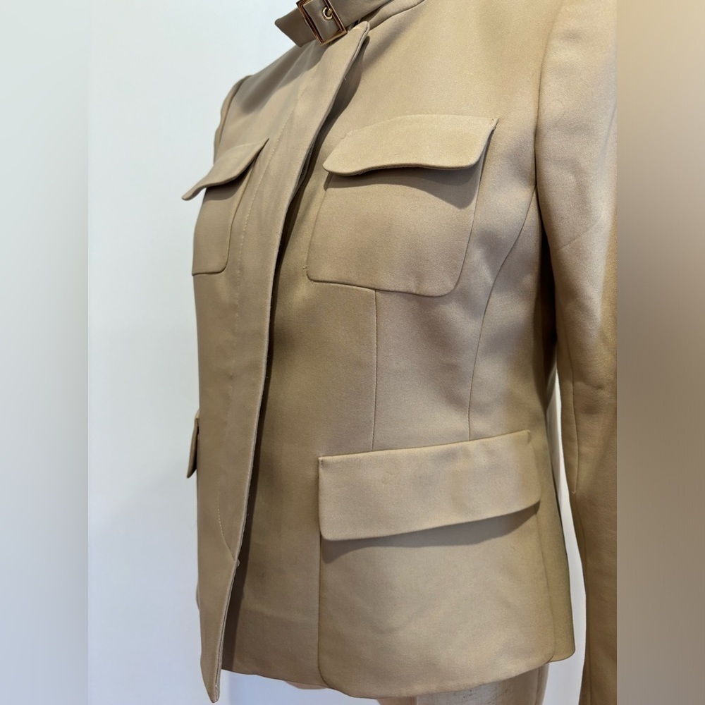 SAFARI STYLE CROPPED JACKET W A MANDARIN COLLAR & 4 FLAP POCKETS EUC 6P - Picture 7 of 9